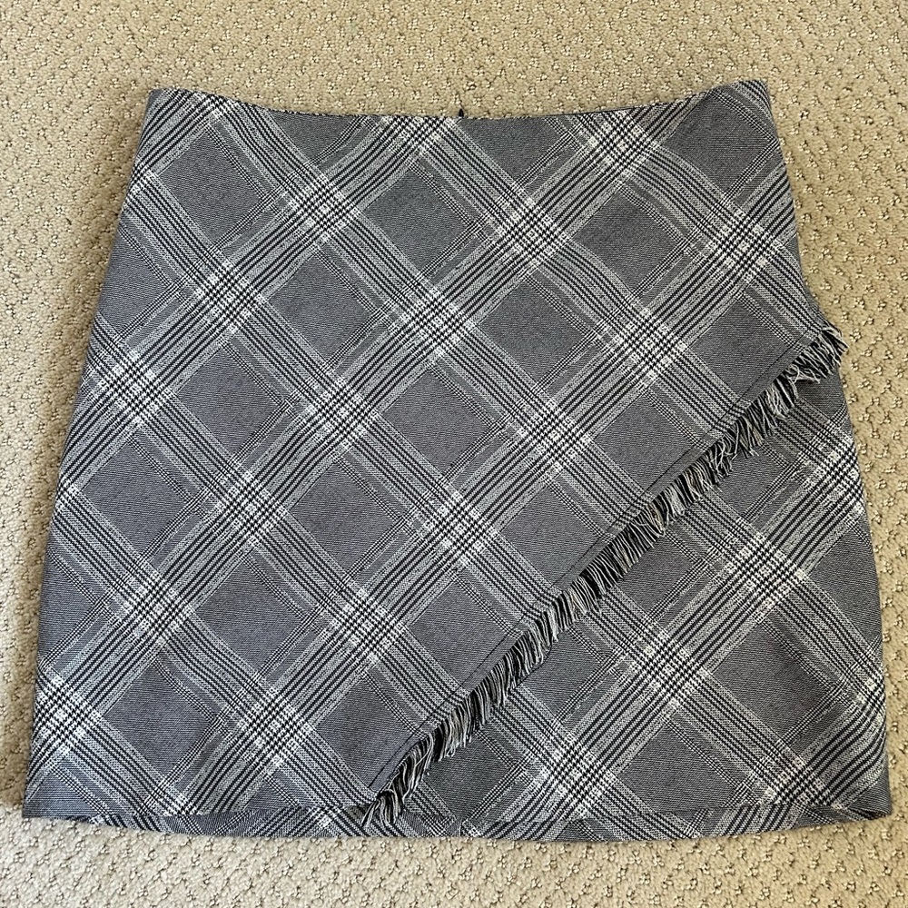 Free People- Black & White Plaid Mini Skirt- Size 6